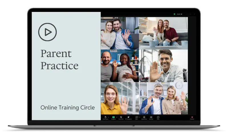 Laptop mit meinem begleiteten Coaching auf dem Screen: Parent Practice Online Training Circle.